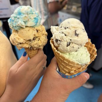 Skipper Dipper - Regular cones - Ice Cream & Frozen Yogurt Near Me - Long Beach Township, New Jersey Skipper Dipper - Regular cones - Ice Cream & Frozen Yogurt Near Me - Long Beach Township, New Jersey