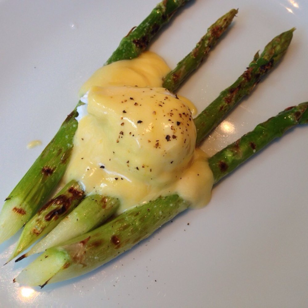 The Restaurant Bar & Grill - Asparagus with poached egg - Brasseries Near Me - Glasgow, GLG The Restaurant Bar & Grill - Asparagus with poached egg - Brasseries Near Me - Glasgow, GLG
