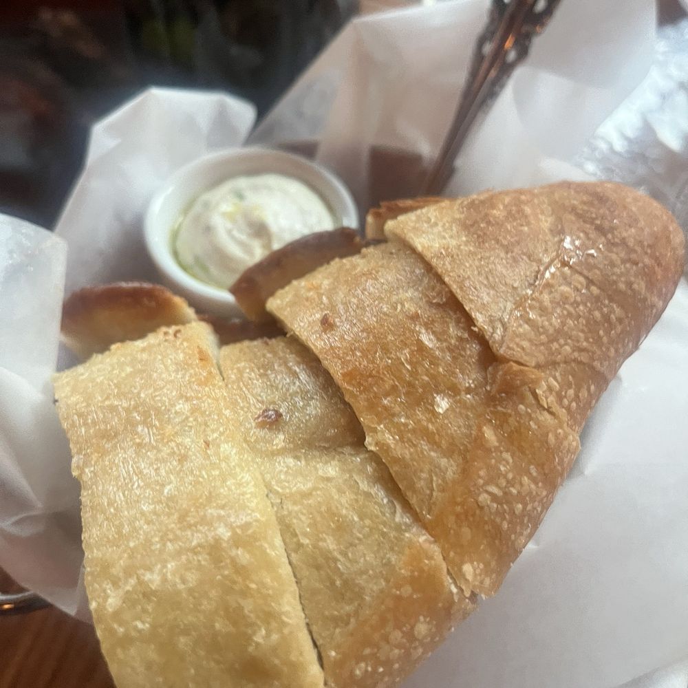 Sfoglina - Downtown - Garlic Bread - Italian Near Me - Washington, DC, District of Columbia