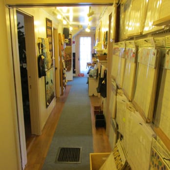 Pemaquid Craft Co-Op - A bit narrow unstairs - Arts & Crafts Near Me - Pemaquid, Maine Pemaquid Craft Co-Op - A bit narrow unstairs - Arts & Crafts Near Me - Pemaquid, Maine
