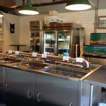 Taylor Shellfish Farms - Cool set up...pick your fresh shellfish and crab and they cook it on the spot! - Seafood Near Me - Seattle, Washington