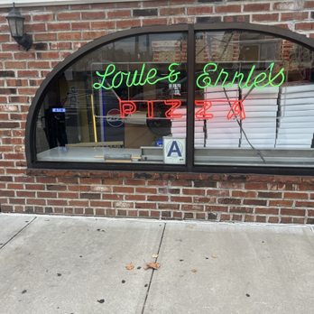 Louie & Ernie's Pizza - Pizza Near Me - Bronx, New York