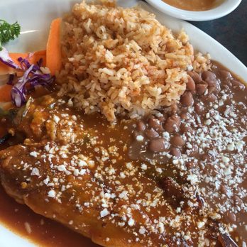 Teresita's - Chiles Rellenos con Arroz y Frijoles - Mexican Near Me - Los Angeles, California Teresita's - Chiles Rellenos con Arroz y Frijoles - Mexican Near Me - Los Angeles, California