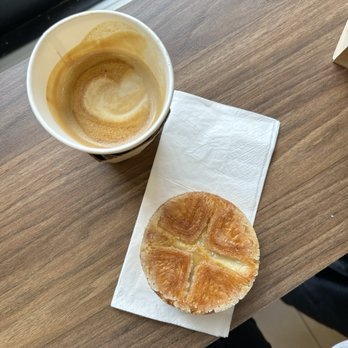 Tangssant Viennoiserie - Cafes Near Me - Toronto, Ontario Tangssant Viennoiserie - Cafes Near Me - Toronto, Ontario