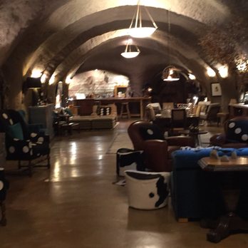 B Wise Vineyards - Wine Tasting Room Near Me - Kenwood, California B Wise Vineyards - Wine Tasting Room Near Me - Kenwood, California