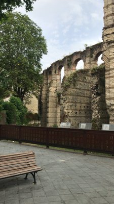 Palais Gallien by null