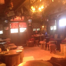 Apres Ski Bar - Loads of room!