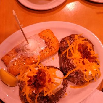 Texas Roadhouse - Steakhouses Near Me - Albuquerque, New Mexico