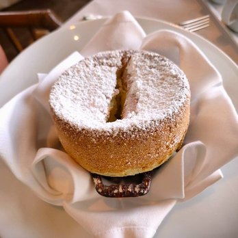 La Mer - Menu Degustation dessert (Vanilla Souffle) - French Near Me - Honolulu, Hawaii