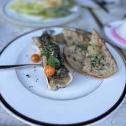 Born & Raised - BURGUNDY SNAILS BONE MARROW & TOAST