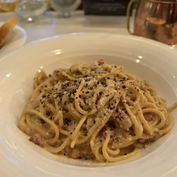 Longo Ristorante & Pizzeria - Spaghetti Carbonara - Pizza Near Me - Westerly, Rhode Island
