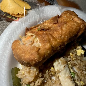 Red Tea House - Egg roll - Chinese Near Me - Pittsburgh, Pennsylvania