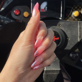 Trulycure - Ombré gel nails - Nail Salons Near Me - Alhambra, California Trulycure - Ombré gel nails - Nail Salons Near Me - Alhambra, California