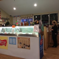 Goatie Whites - So much icecream!!!!