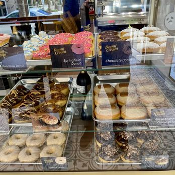 Donut Cream - Designer Donuts! - Donuts Near Me - Fort Lauderdale, Florida