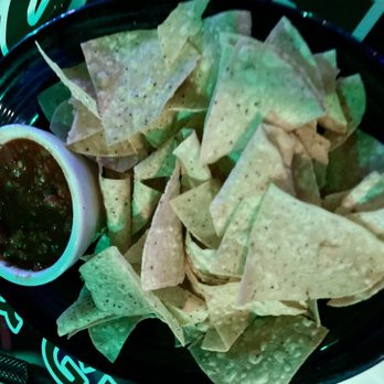 McCullar’s Irish Pub and Grill - a plate of chips and salsa - Irish Pub Near Me - Arlington, Texas