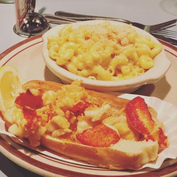 Steuben's Uptown - Connecticut Lobster Roll and Macaroni and Cheese - Diners Near Me - Denver, Colorado Steuben's Uptown - Connecticut Lobster Roll and Macaroni and Cheese - Diners Near Me - Denver, Colorado