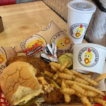 Dave's Hot Chicken - Slider and tender basket - Chicken Shop Near Me - Dallas, Texas Dave's Hot Chicken - Slider and tender basket - Chicken Shop Near Me - Dallas, Texas