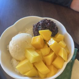 Mango Sticky Rice with Ice Cream