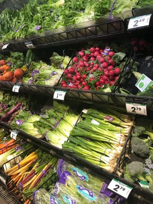 Ralphs by null