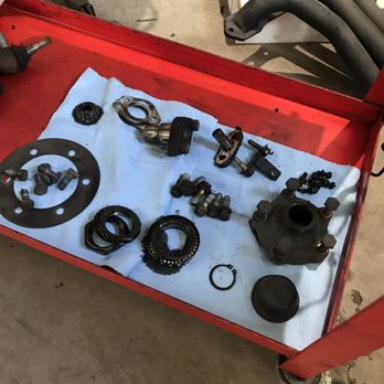 Otto Smyth - Land Rover axle rebuild - Auto Repair Near Me Otto Smyth - Land Rover axle rebuild - Auto Repair Near Me