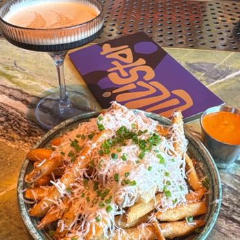 LilliStar - Rise and shine and truffle fries - Cocktail Bars Near Me - Brooklyn, New York LilliStar - Rise and shine and truffle fries - Cocktail Bars Near Me - Brooklyn, New York