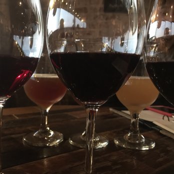 Twisted Vine - Red wine summer flight - Wine Bars Near Me - Fullerton, California