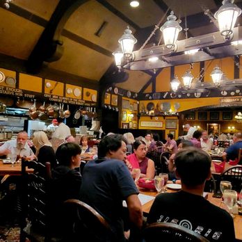 Gulliver's Restaurant - Interior - Main Dining Room (06/27/26). #Gullivers #Irvine #OrangeCounty #Steakhouse #EnglishPub #Cocktails - American Near Me - Irvine, California