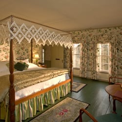 Inn At Valley Farms - Garden Suite - one of three elegant rooms offered with private bath.