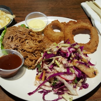 Mouthful Eatery - Pulled pork plate - Sandwiches Near Me - Thousand Oaks, California Mouthful Eatery - Pulled pork plate - Sandwiches Near Me - Thousand Oaks, California