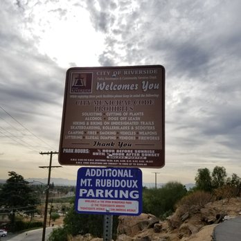 Mt. Rubidoux Park - Big sign of rules - Hiking Near Me - Riverside, California