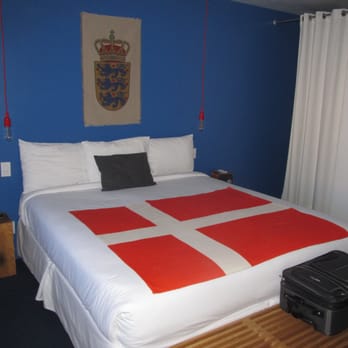 Hamlet Inn - Bed - Hotels Near Me - Solvang, California Hamlet Inn - Bed - Hotels Near Me - Solvang, California