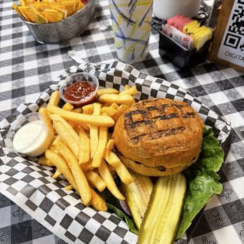 Amigos Burgers and Beer - Classic burger well done. - Burgers Near Me - Tucson, Arizona