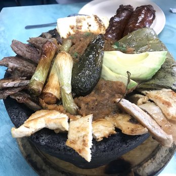 Mariscos Los Corales - Carne asada molcajete - Seafood Near Me - Santa Ana, California