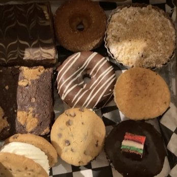 Papa Ganache - Cupcakes Near Me - Cranford, New Jersey Papa Ganache - Cupcakes Near Me - Cranford, New Jersey