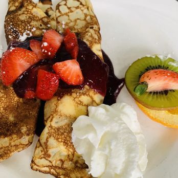 The Elmhurst Inn - Crepes - Bed & Breakfast Near Me - Bar Harbor, Maine The Elmhurst Inn - Crepes - Bed & Breakfast Near Me - Bar Harbor, Maine
