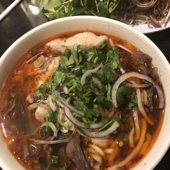 Ngự Bình Restaurant - Bun bo hue spicy - Vietnamese Near Me - Westminster, California