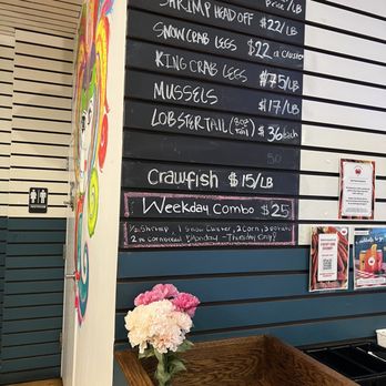 Lowcountry Lakeview - Menu - Cajun/Creole Near Me - Chicago, Illinois Lowcountry Lakeview - Menu - Cajun/Creole Near Me - Chicago, Illinois