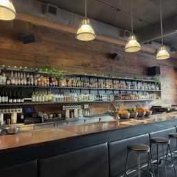Bar