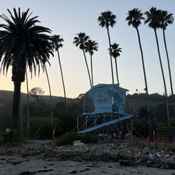 Refugio State Beach - Lifeguard shack
