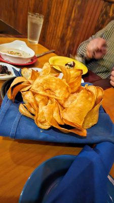 Isabella's Taverna & Tapas Bar by null