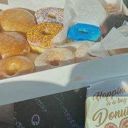 Donna's Donuts