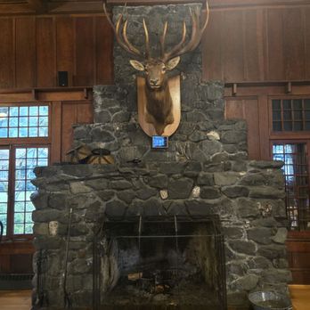 Lake Crescent Lodge - Fireplace at Lake Cresent lodge. - Hotels Near Me - Port Angeles, Washington Lake Crescent Lodge - Fireplace at Lake Cresent lodge. - Hotels Near Me - Port Angeles, Washington