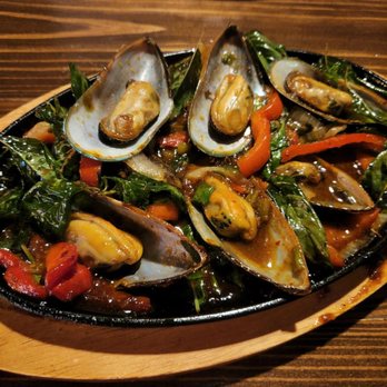Thai Stellar - Hoi Malaeng Poo Obb (Stir Fried Mussels) - Thai Near Me - Webster, Texas Thai Stellar - Hoi Malaeng Poo Obb (Stir Fried Mussels) - Thai Near Me - Webster, Texas
