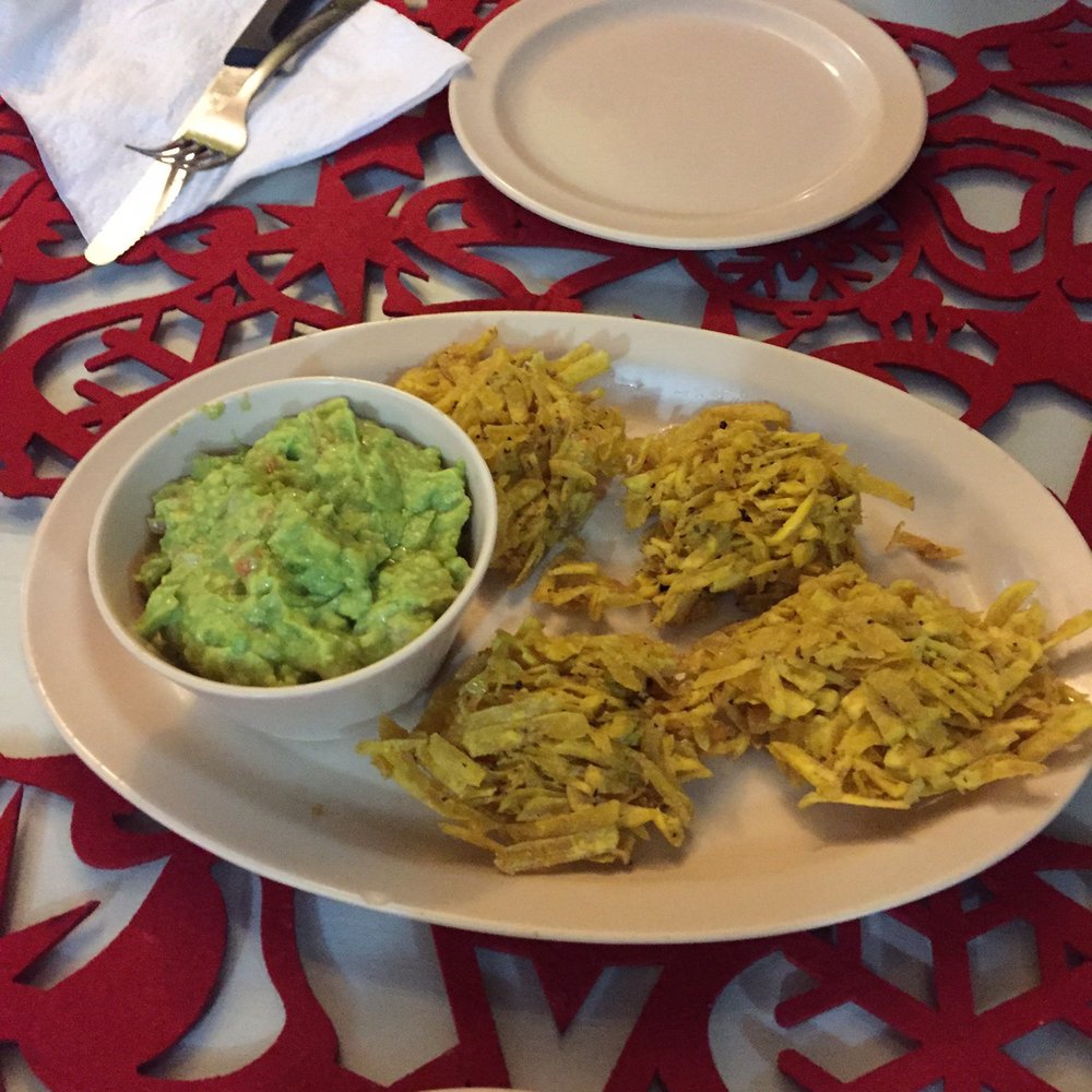 El Bohio Restaurant - Delicious aranitas with freshly prepared guacamole! - Puerto Rican Near Me - Ponce, Puerto Rico El Bohio Restaurant - Delicious aranitas with freshly prepared guacamole! - Puerto Rican Near Me - Ponce, Puerto Rico