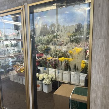 The Flower Boutique - Florists Near Me - Chatsworth, California The Flower Boutique - Florists Near Me - Chatsworth, California