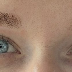Queen Eyebrow Threading & Spa - Eyebrows