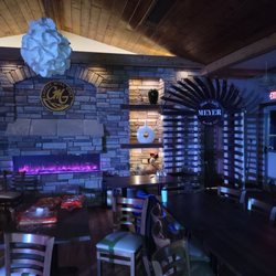 Coffee Mill Golf Course - The new dining room is beautiful and requires no decorations.  The staff quickly transitioned from the dinner reception to a dance floor.