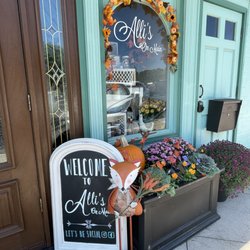Alli’s On Main