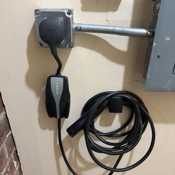Gavin Chen - 240v outlet - Lighting Fixtures & Equipment Near Me Gavin Chen - 240v outlet - Lighting Fixtures & Equipment Near Me